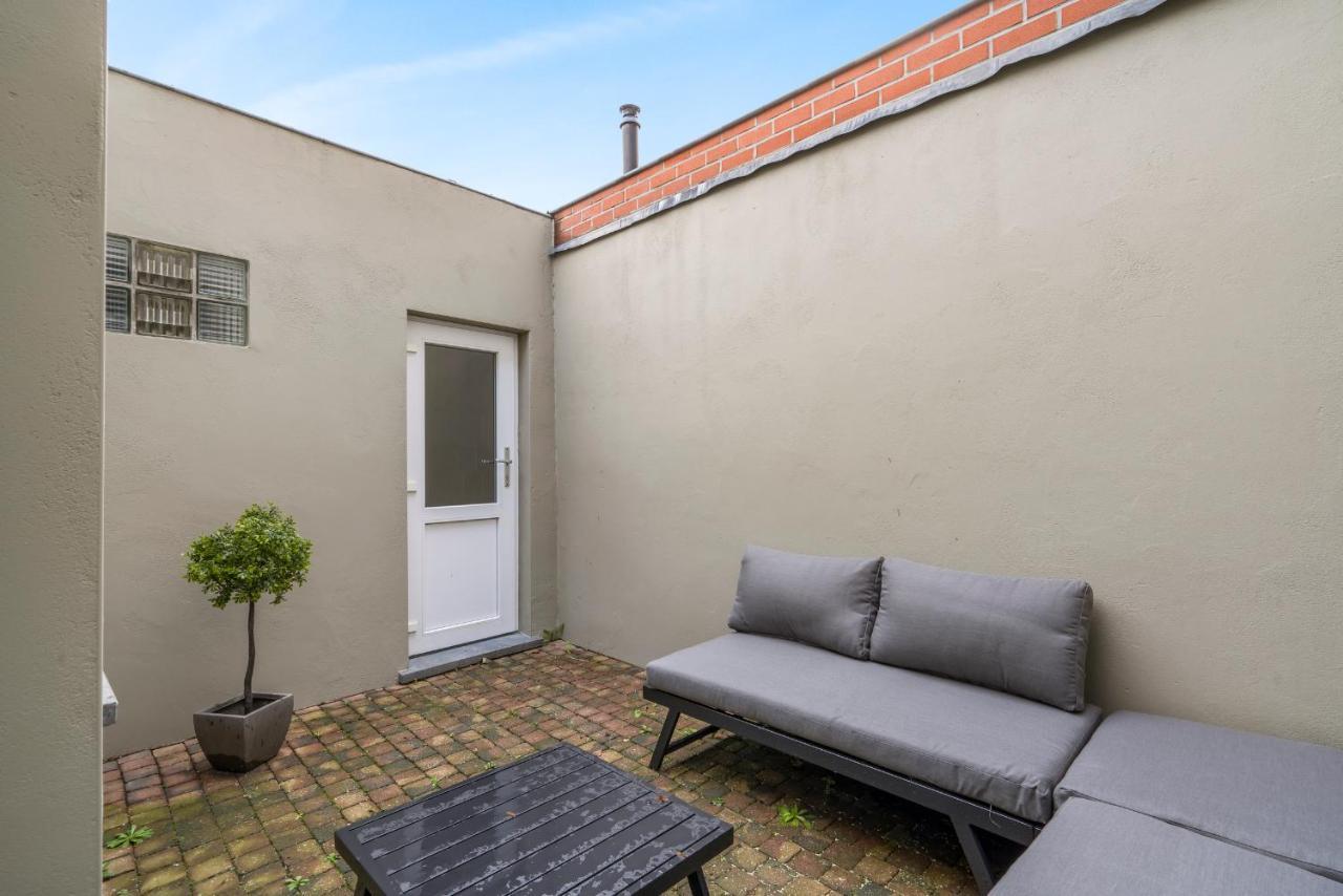 Cosy, Furnished & Renovated Flat With Outside Lounge Appartement Gent